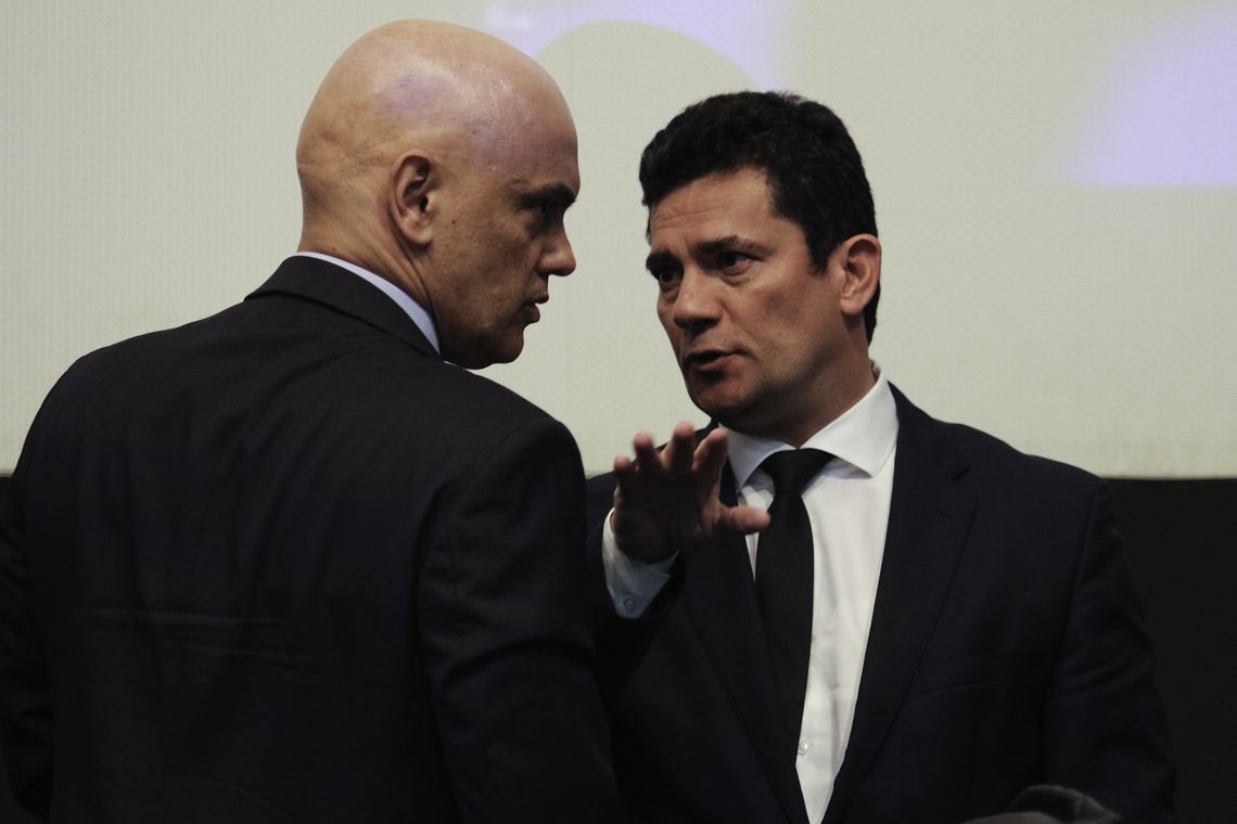 O ministro do STF Alexandre de Moraes e o ministro da Justi&ccedil;a e da Seguran&ccedil;a P&uacute;blica, Sergio Moro - Foto: Fabio Rodrigues Pozzebom/Ag&ecirc;ncia Brasil